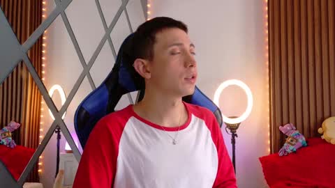 Snapshot of naughty__chris chatting on September 17, 1:23 pm Christopher Chris online show from September 17, 1:23 pm