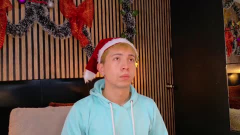 Snapshot of naughty__chris chatting on December 23, 11:25 am Christopher Chris online show from December 23, 11:25 am