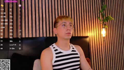 Snapshot of naughty__chris chatting on January 14, 12:14 pm Christopher Chris online show from January 14, 12:14 pm
