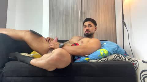 Snapshot of naughty_dominant chatting on September 24, 12:10 am Miller online show from September 24, 12:10 am