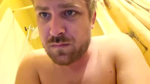 Naughty kinky1 online show from May 6, 2:39 pm