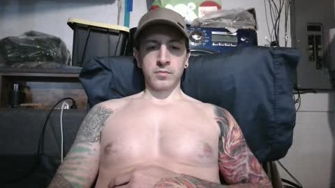 Snapshot of naughty_nat3 chatting on December 9, 1:07 am Nate online show from December 9, 1:07 am