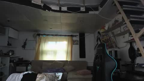 Snapshot of naughty_nik43 chatting on September 29, 2:02 pm Nik online show from September 29, 2:02 pm