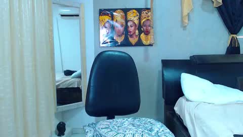 Snapshot of nazper_ chatting on October 3, 3:50 pm Nazper online show from October 3, 3:50 pm