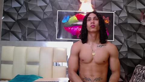 Snapshot of nazper_ chatting on January 18, 3:38 pm Nazper online show from January 18, 3:38 pm