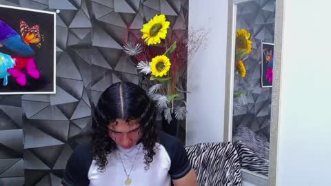 Snapshot of nazper_ chatting on January 17, 3:53 pm Nazper online show from January 17, 3:53 pm