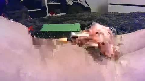 UK couple online show from December 31, 9:06 pm