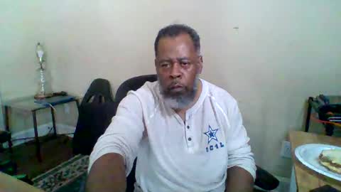 Terry online show from October 30, 6:09 pm