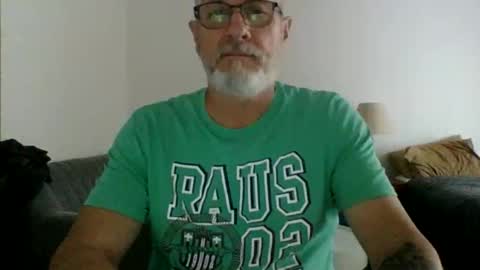 neckdown12 online show from March 20, 8:45 pm