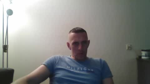 nederland77 online show from December 7, 4:03 pm