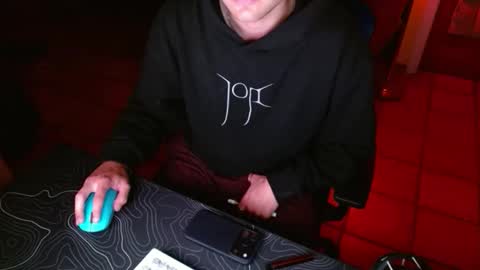 tootired online show from April 2, 6:10 am