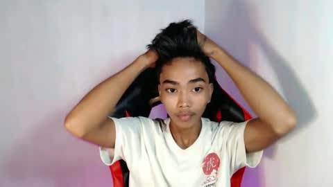 neil_asian69 online show from October 14, 12:17 am