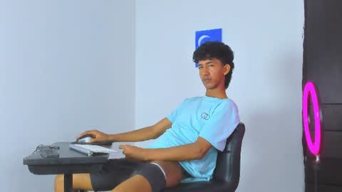 neitan online show from June 28, 3:18 pm