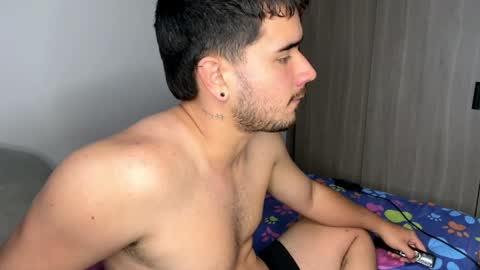 neitham_ online show from March 31, 8:10 pm