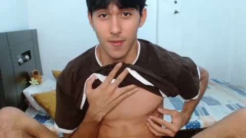 Snapshot of neithanzyn chatting on January 14, 7:32 pm Neithanzyn online show from January 14, 7:32 pm