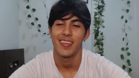 Snapshot of neithanzyn chatting on February 5, 7:31 pm Neithanzyn online show from February 5, 7:31 pm