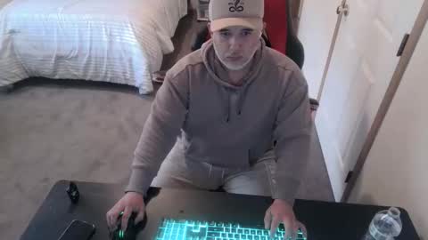 nelsonbucara online show from April 4, 11:35 pm