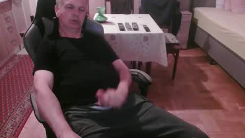 neno89654 online show from May 17, 3:25 am