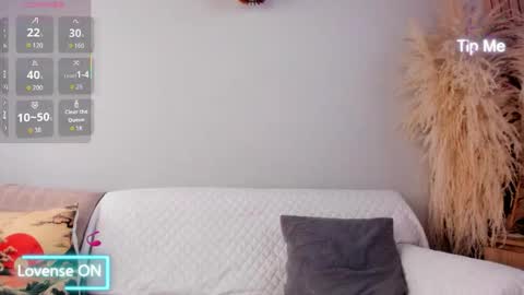 Snapshot of neo_dimou chatting on October 22, 12:09 pm Jordan online show from October 22, 12:09 pm