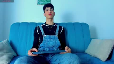 NeoRaptis  jhonatan  online show from February 28, 8:18 pm