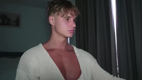 Dave online show from April 13, 8:48 am