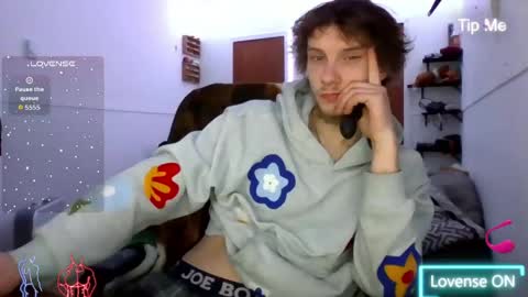 nephew_p online show from May 8, 2:01 am