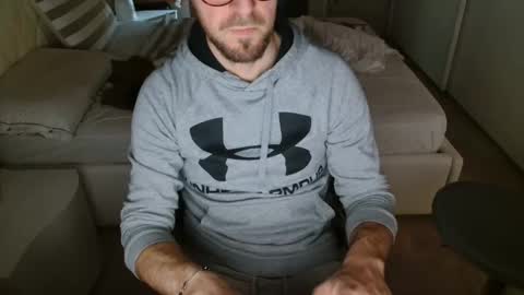 Nerchia89 online show from April 20, 12:40 pm