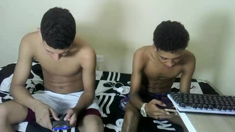 Snapshot of nerek_master chatting on January 7, 7:33 am nerek master online show from January 7, 7:33 am