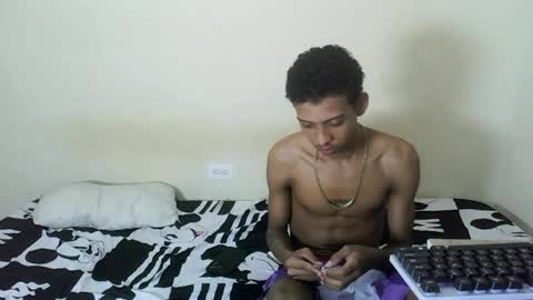 Snapshot of nerek_master chatting on January 17, 6:57 am nerek master online show from January 17, 6:57 am