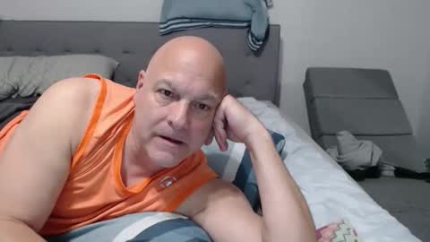 nethggoes85 online show from April 15, 2:00 am