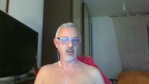 nevenerabis online show from February 10, 5:19 pm