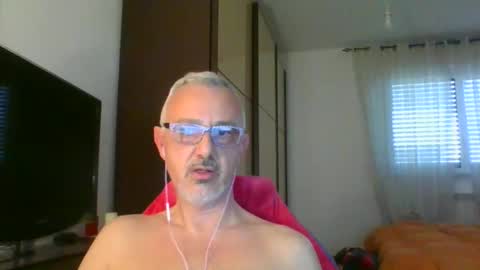nevenerabis online show from March 10, 2:05 pm