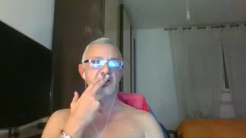 nevenerabis online show from December 9, 5:29 am