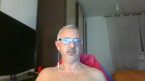 nevenerabis online show from December 8, 7:22 pm