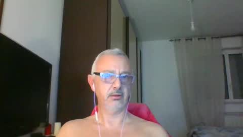 nevenerabis online show from January 29, 10:01 pm
