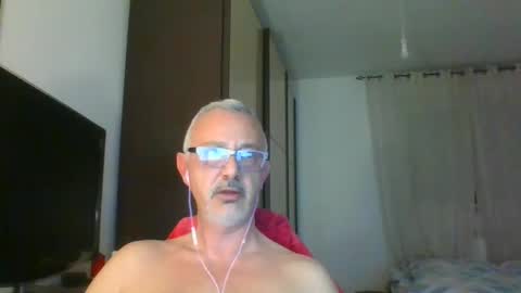 nevenerabis online show from January 18, 4:41 am
