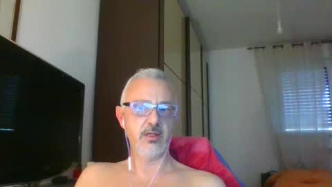 nevenerabis online show from March 6, 4:38 pm