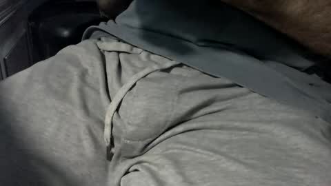 nevrsaynevr2000 online show from April 17, 2:31 pm