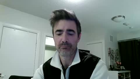 new_guy7000 online show from November 29, 4:36 am