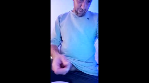 newboytoy38 online show from March 5, 12:56 pm