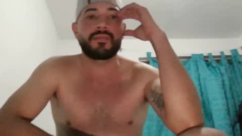 Snapshot of newerboy chatting on October 14, 4:19 am newerboy online show from October 14, 4:19 am