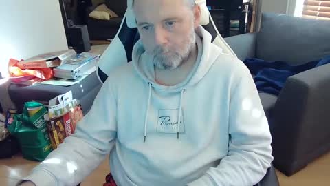 NewWorld online show from February 1, 7:34 pm