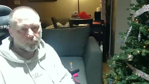 NewWorld online show from December 8, 2:19 pm