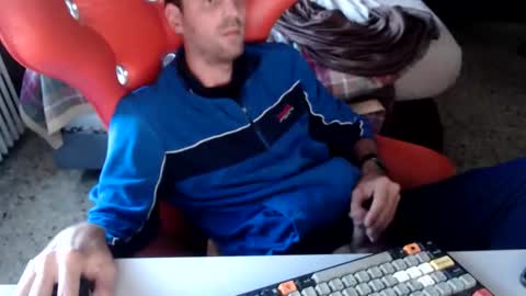 nextdoor_dilf online show from September 28, 12:58 pm
