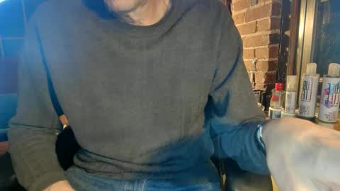 Snapshot of nfgwholoves2cum chatting on February 23, 11:25 pm NFG Nice Friendly Guy Dick online show from February 23, 11:25 pm