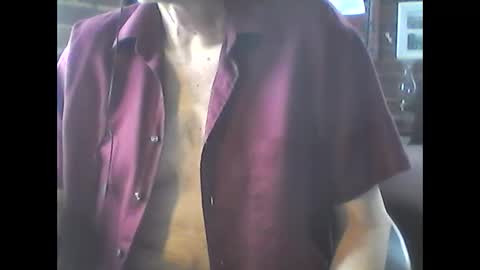 Snapshot of nfgwholoves2cum chatting on February 15, 6:33 pm NFG Nice Friendly Guy Dick online show from February 15, 6:33 pm