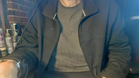 Snapshot of nfgwholoves2cum chatting on January 15, 11:08 pm NFG Nice Friendly Guy Dick online show from January 15, 11:08 pm