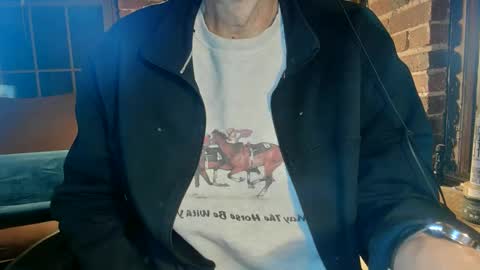 Snapshot of nfgwholoves2cum chatting on January 7, 10:19 pm NFG Nice Friendly Guy Dick online show from January 7, 10:19 pm