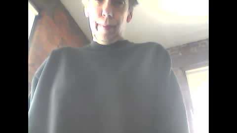 Snapshot of nfgwholoves2cum chatting on February 12, 4:22 pm NFG Nice Friendly Guy Dick online show from February 12, 4:22 pm
