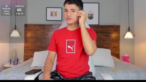Snapshot of niall_falcon chatting on January 14, 12:56 pm Niall online show from January 14, 12:56 pm